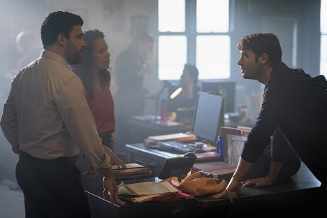 Zabryna Guevara, James Wolk - Tell Me a Story - Chapter 4: Rage - Filmfotos