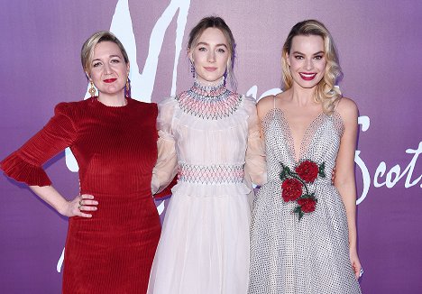 European Premiere of Mary Queen of Scots at Cineworld Leicester Square on December 10, 2018 in London, England - Josie Rourke, Saoirse Ronan, Margot Robbie - Mary Queen of Scots - Evenementen