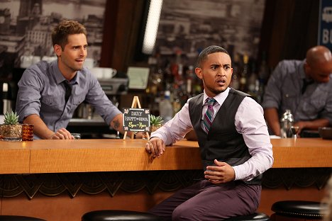 Jean-Luc Bilodeau, Tahj Mowry - Baby Daddy - Mugging for the Camera - Photos