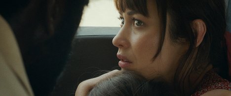Ольга Куриленко - La intervención - De la película