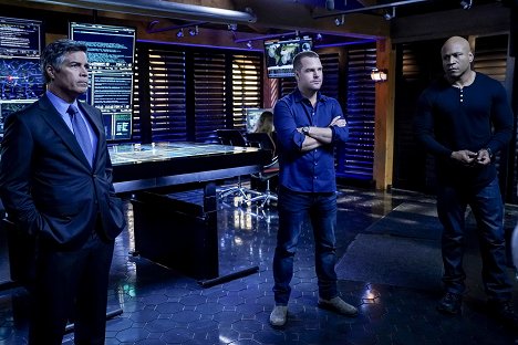 Esai Morales, Chris O'Donnell, LL Cool J - NCIS: Los Angeles - Smokescreen - Photos