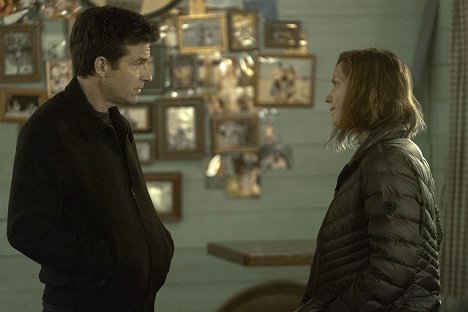 Jason Bateman, Jordana Spiro - Ozark - Kletba rodu Langmorů - Z filmu