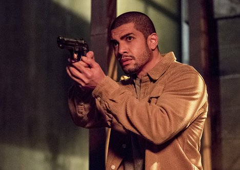 Rick Gonzalez - Arrow - Emiko Queen - Filmfotos