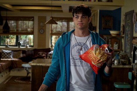 Noah Centineo - The Fosters - Justify - Van film