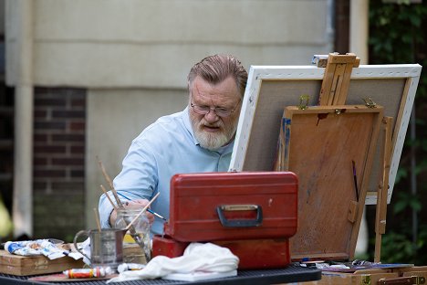 Brendan Gleeson - Mr. Mercedes - Fade to Blue - Photos