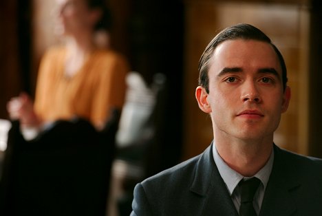 Jamie Blackley - The Halcyon - Episode 1 - Photos