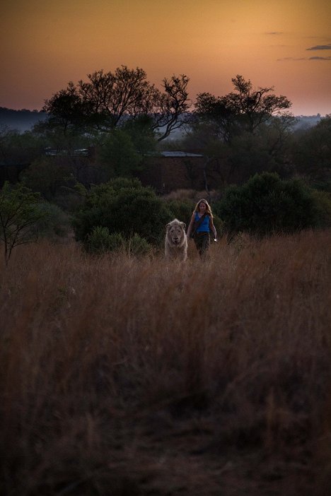 Daniah De Villiers - Mia and the White Lion - Photos