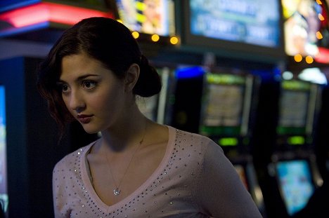 Katie Findlay - Dochodzenie - Missing - Z filmu