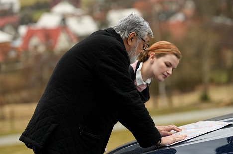 Jiří Bartoška - Strážmistr Topinka - Zločin na tanečním parketu - Z filmu