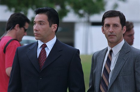 Benito Martinez, Jay Karnes - The Shield - Pilot - Photos