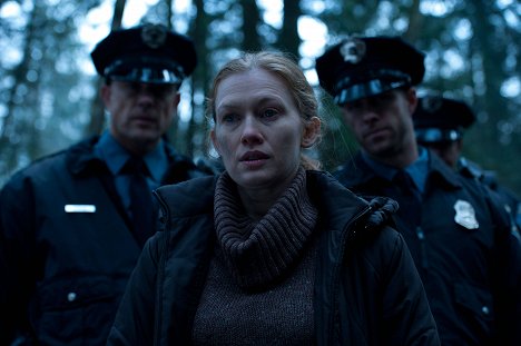 Mireille Enos - The Killing - Off the Reservation - Film