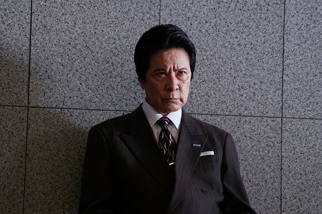 Takeshi Kaga - Nanacu no kaigi - Z filmu