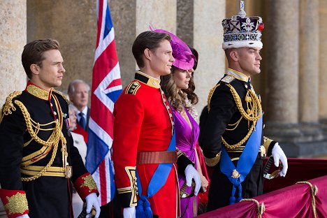 William Moseley, Max Brown, Elizabeth Hurley, Jake Maskall - The Royals - Born to Set It Right - Photos