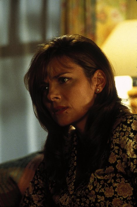 Kim Cattrall - The Outer Limits - Re-Generation - Photos