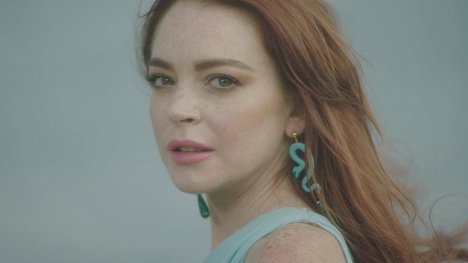 Lindsay Lohan - Lindsay Lohan's Beach Club - Van film