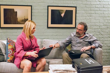 Claire Danes, Mandy Patinkin - Homeland - State of Independence - Photos