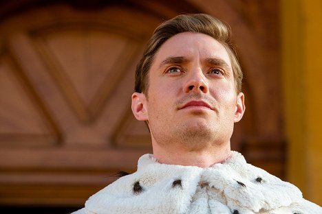 Max Brown - The Royals - To Show My Duty in Your Coronation - Photos