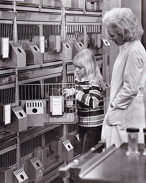 Melanie Fullerton, Janet Leigh - Night of the Lepus - Photos