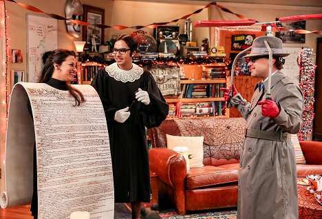 Rati Gupta, Kunal Nayyar, Johnny Galecki - The Big Bang Theory - The Imitation Perturbation - Photos