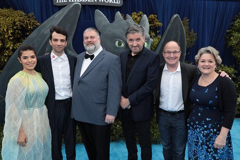 World premiere of "How to Train Your Dragon: The Hidden World" at the Regency Village Theatre on Saturday, Feb. 9, 2019, in Los Angeles - America Ferrera, Jay Baruchel, Dean DeBlois, Craig Ferguson, Bradford Lewis, Bonnie Arnold - Drachenzähmen leicht gemacht 3: Die geheime Welt - Veranstaltungen