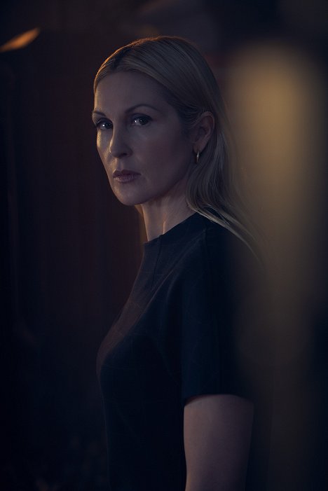 Kelly Rutherford - Pretty Little Liars: The Perfectionists - Promo