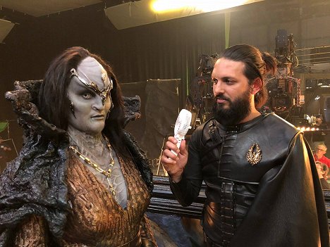 Mary Chieffo, Shazad Latif - Star Trek: Discovery - Point of Light - Making of