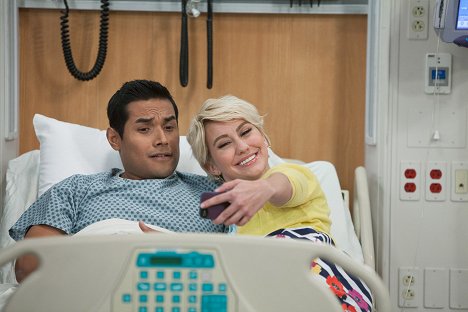 Chelsea Kane - Baby Daddy - Der Tod wird's schon richten - Filmfotos