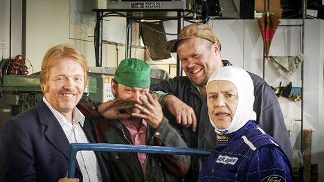 Heikki Silvennoinen, Peter Franzén, Tom Petäjä, Mika Nuojua - Ralliraita 1 - Z filmu