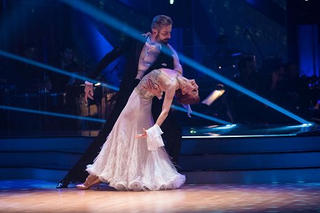 Roman Zach, Andrea Třeštiková - StarDance aneb když hvězdy tančí - Photos