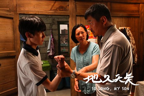 Roy Wang, Mei Yong, Jingchun Wang - Viszlát, fiam - Vitrinfotók
