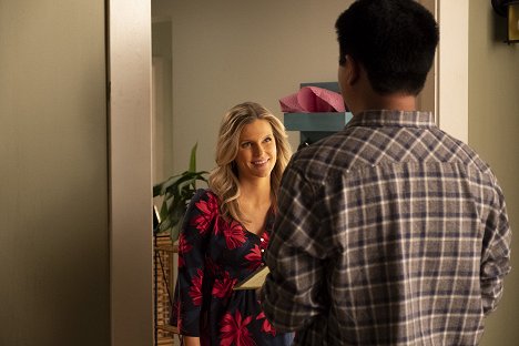 Chelsey Crisp - Fresh Off the Boat - Cupid's Crossbow - Photos