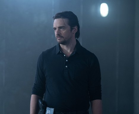 Vincent Piazza - The Passage - How You Gonna Outrun the End of the World? - Photos