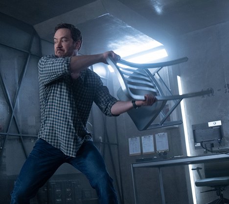 Mark-Paul Gosselaar - The Passage - How You Gonna Outrun the End of the World? - Film