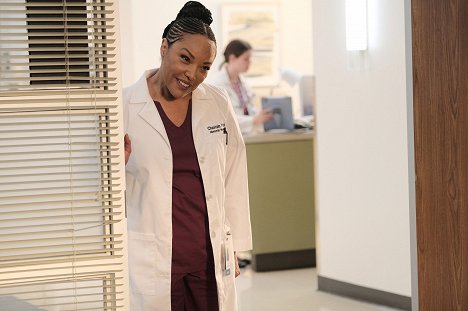 Lynn Whitfield - The Resident - Queens - Do filme