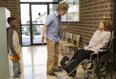 Christian Isaiah, William H. Macy, Katey Sagal - Shameless - Face It, You're Gorgeous - De la película