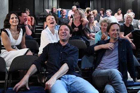 Zdeňka Žádníková-Volencová, Pavel Šimčík, Klára Melíšková, Václav Neužil ml., Simona Babčáková, Jaroslav Plesl - The End of Dejvice Theatre - AIDS - Photos