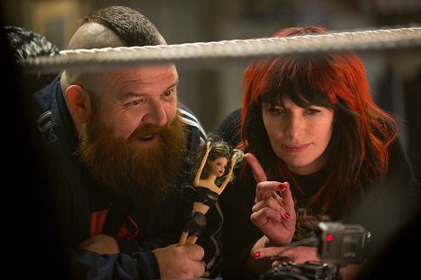 Nick Frost, Lena Headey - Na ringu z rodziną - Z filmu