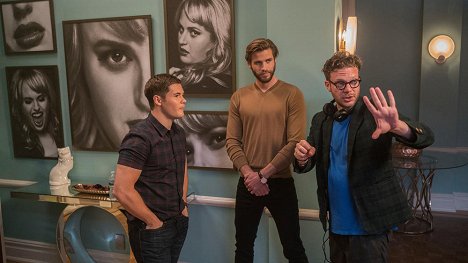 Adam Devine, Liam Hemsworth, Todd Strauss-Schulson - Isn't It Romantic - Dreharbeiten