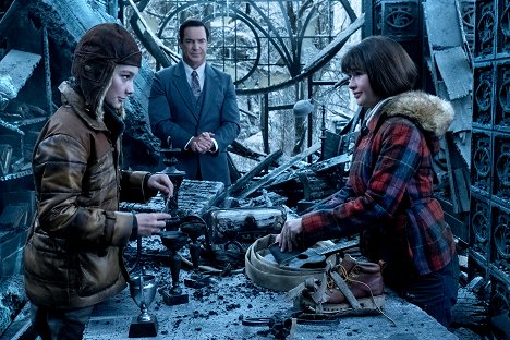 Dylan Kingwell, Malina Weissman - A Series of Unfortunate Events - Slippery Slope: Part 2 - Kuvat elokuvasta