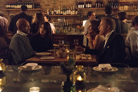 Keegan-Michael Key, Cobie Smulders, Annie Parisse, Greg Germann - Friends from College - Welcome to New York - Photos