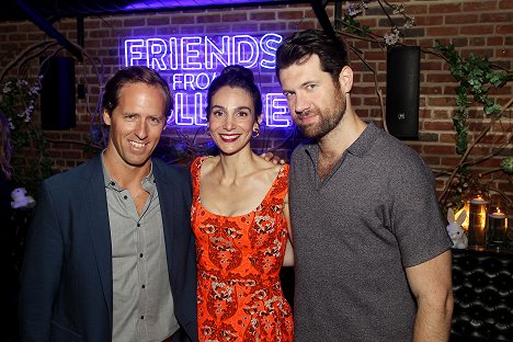 Netflix Original Series "Friends From College" Premiere, held at the AMC Loews 34th Street on Monday, June 26th, 2017, in New York, NY - Nat Faxon, Annie Parisse, Billy Eichner - Friends from College - Season 1 - Événements