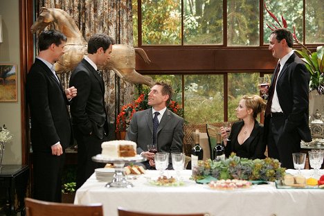 Sean Hayes, Eric McCormack, Tim Bagley, Leigh-Allyn Baker, Tom Gallop - Will & Grace - The Mourning Son - Photos