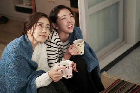 Ho-jeong Yoo, Soo-bin Chae - Geudae ireumeun jangmi - De la película