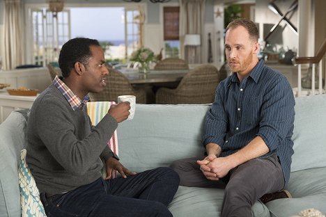 Baron Vaughn, Ethan Embry - Grace and Frankie - The Bender - Photos