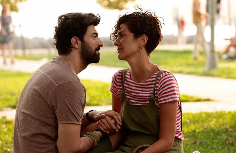 Engin Akyürek, Bergüzar Korel - Bir Aşk İki Hayat - Filmfotók