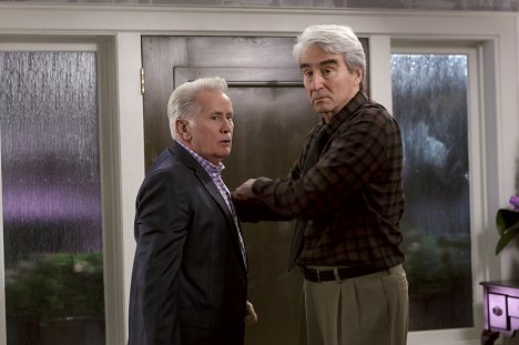 Martin Sheen, Sam Waterston - Grace and Frankie - The Bachelor Party - Photos