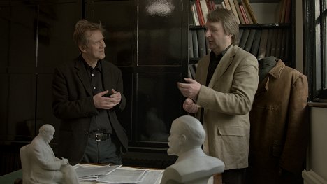 Peter Stephan Jungk, Alexander Vassiliev - Auf Ediths Spuren - Tracking Edith - Filmfotók