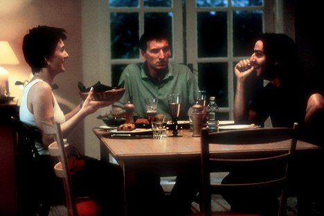 Dervla Kirwan, Christopher Eccleston, Yvan Attal - With or Without You - Film