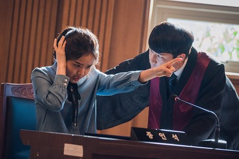 Hyang-gi Kim, Kyu-hyung Lee - Jeungin - Film