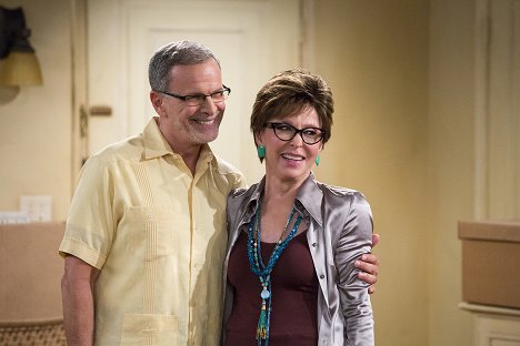 Tony Plana, Rita Moreno - One Day at a Time - Was ist passiert? - Filmfotos